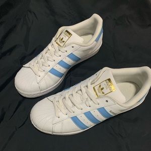 Adidas Superstar Sneakers